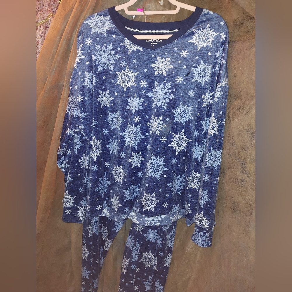 Nautica Fleece Snowflake Pajama Set XL